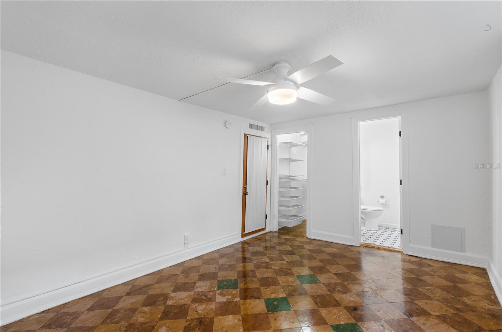 LAGO VISTA - Residential