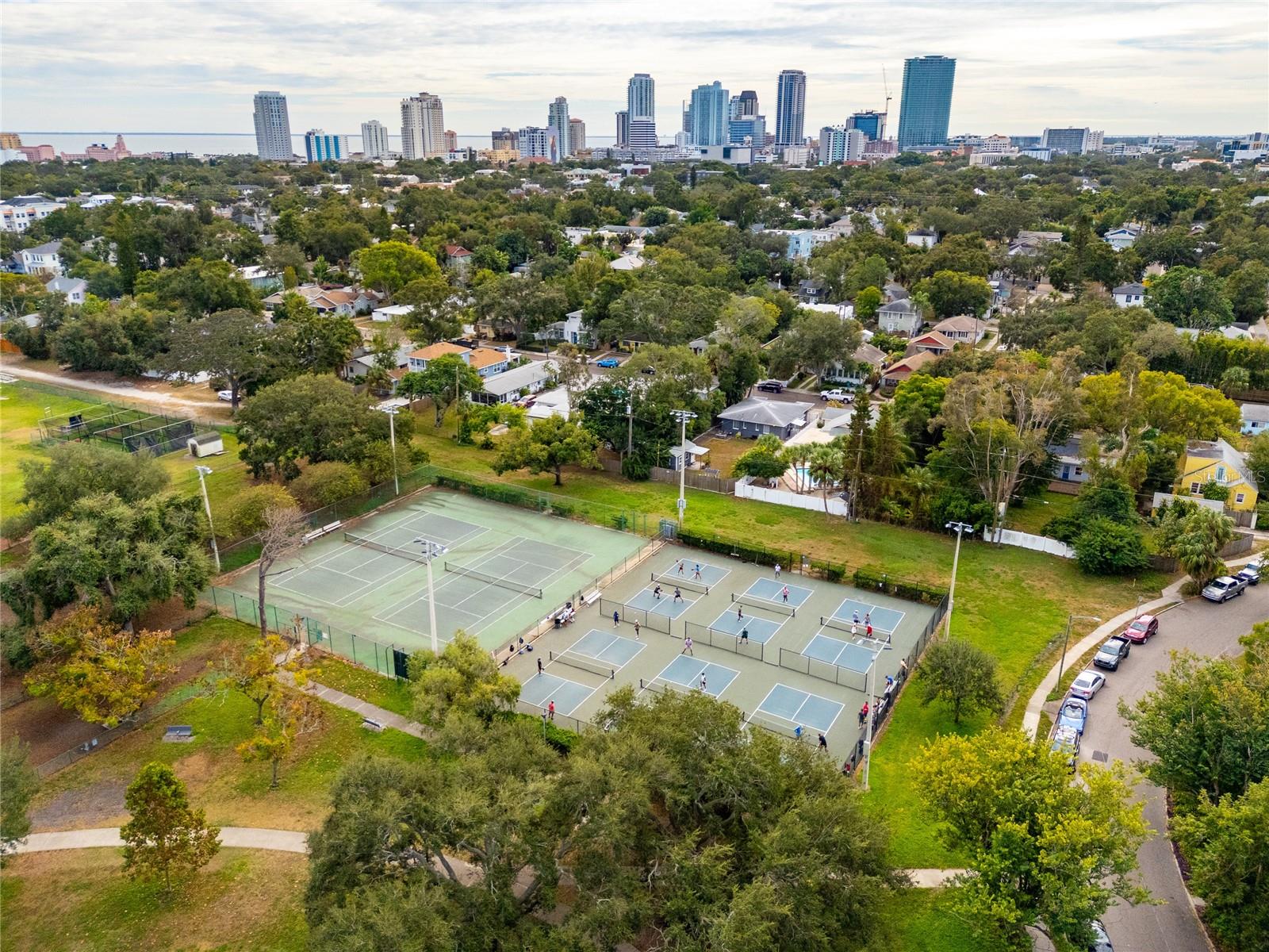 LAGO VISTA - Residential