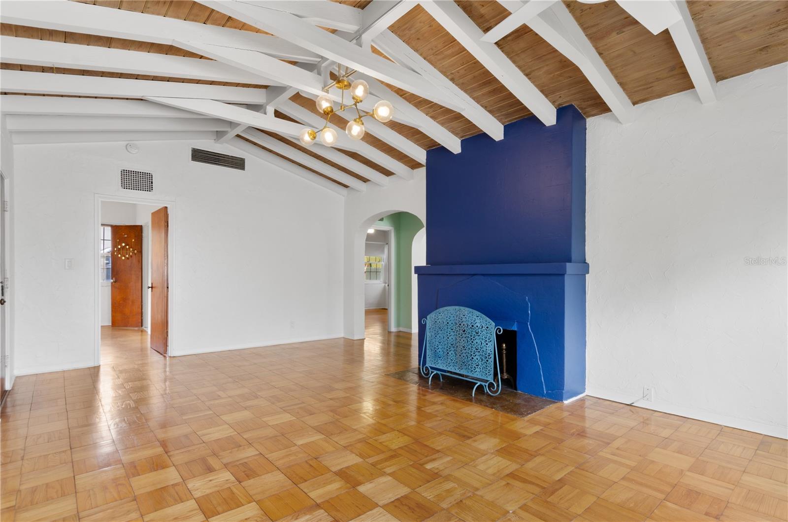 LAGO VISTA - Residential