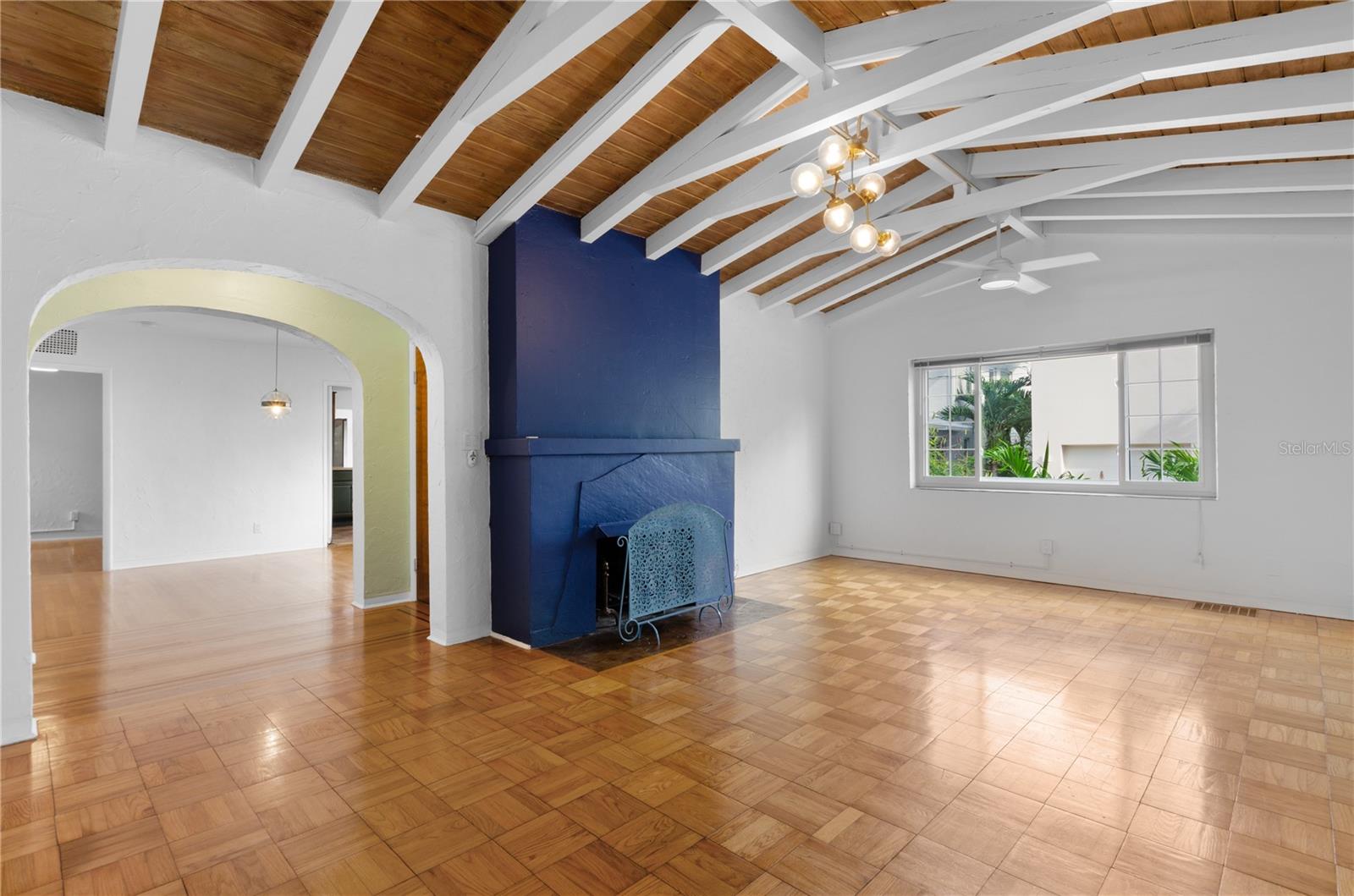 LAGO VISTA - Residential