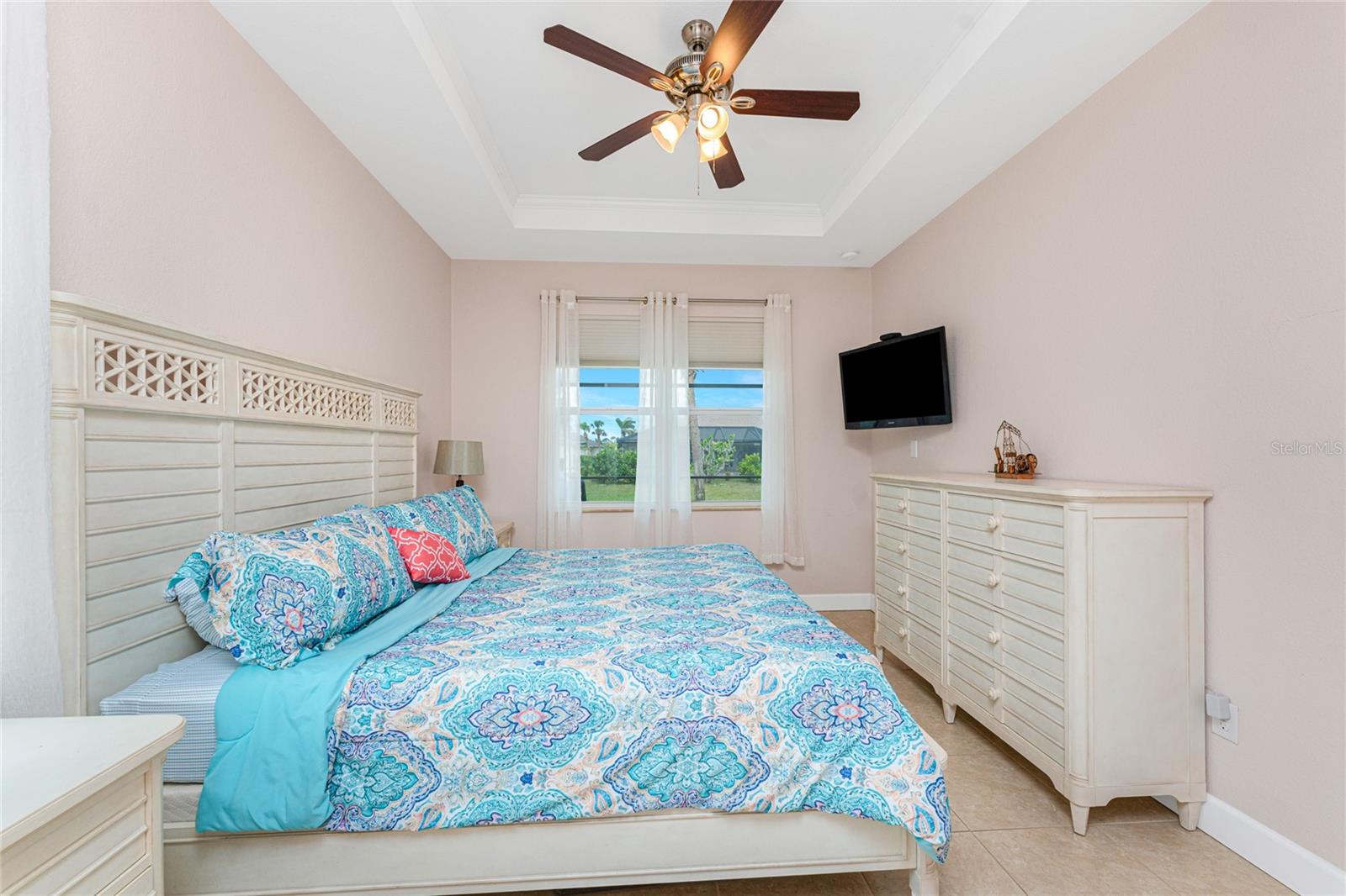 ROTONDA WEST LONG MEADOW - Residential