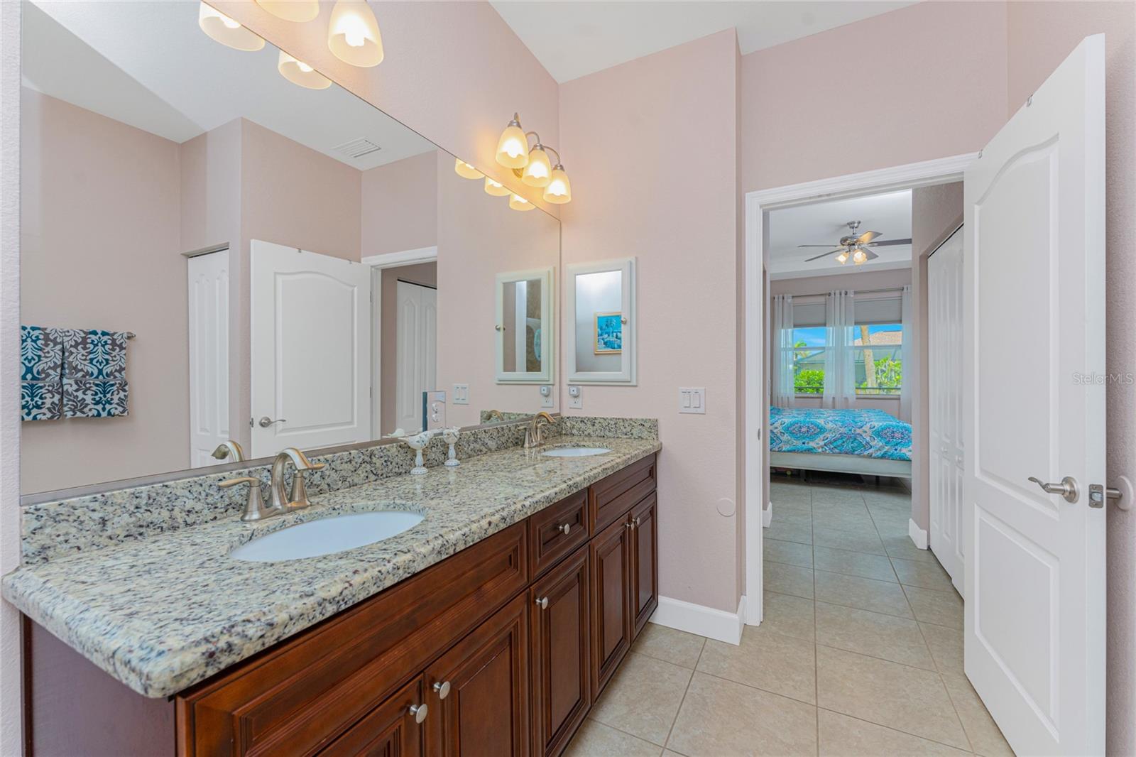 ROTONDA WEST LONG MEADOW - Residential
