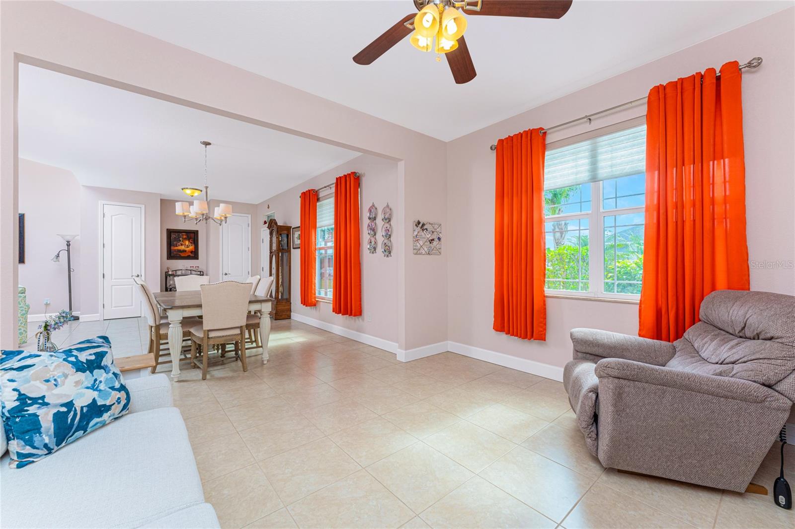 ROTONDA WEST LONG MEADOW - Residential