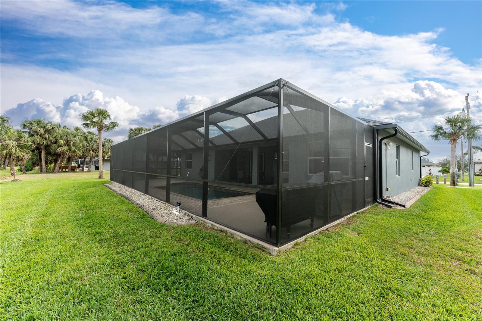 ROTONDA WEST LONG MEADOW - Residential