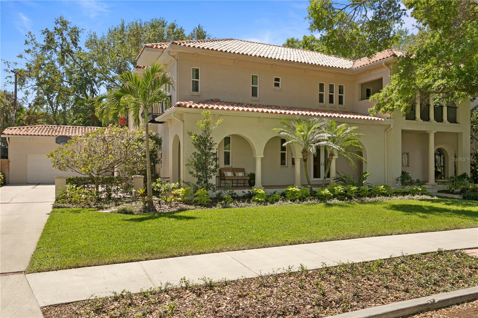 NORTH NEW SUBURB BEAUTIFUL - Residential