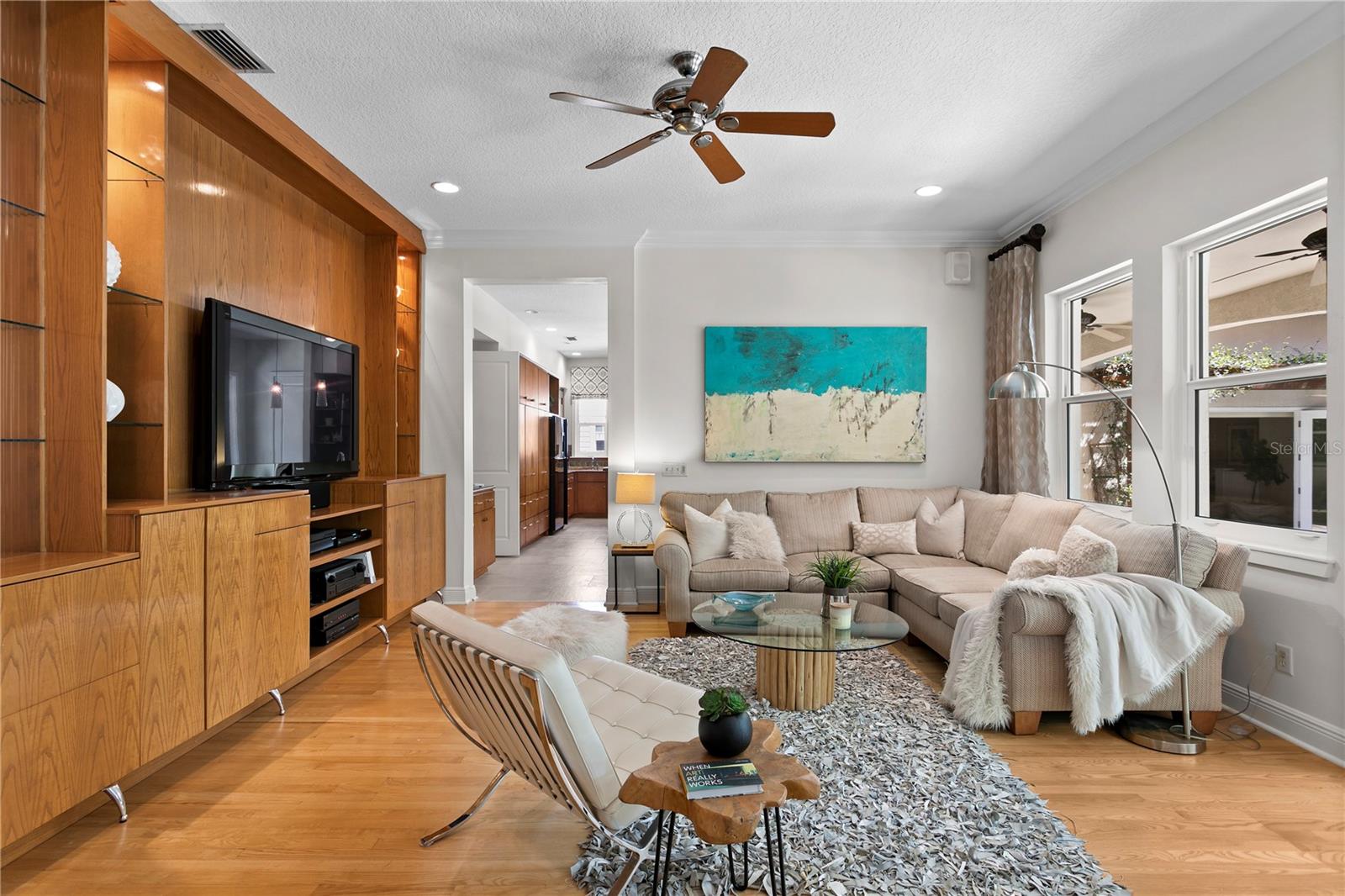 NORTH NEW SUBURB BEAUTIFUL - Residential