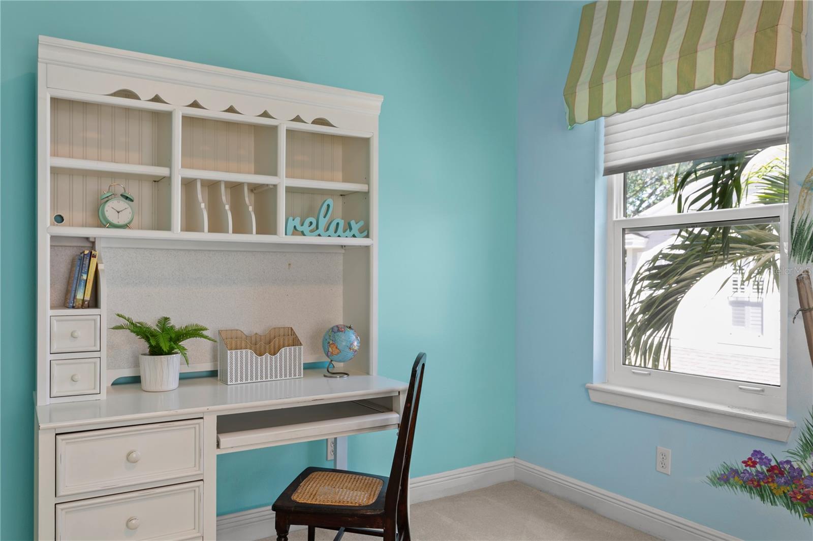 NORTH NEW SUBURB BEAUTIFUL - Residential