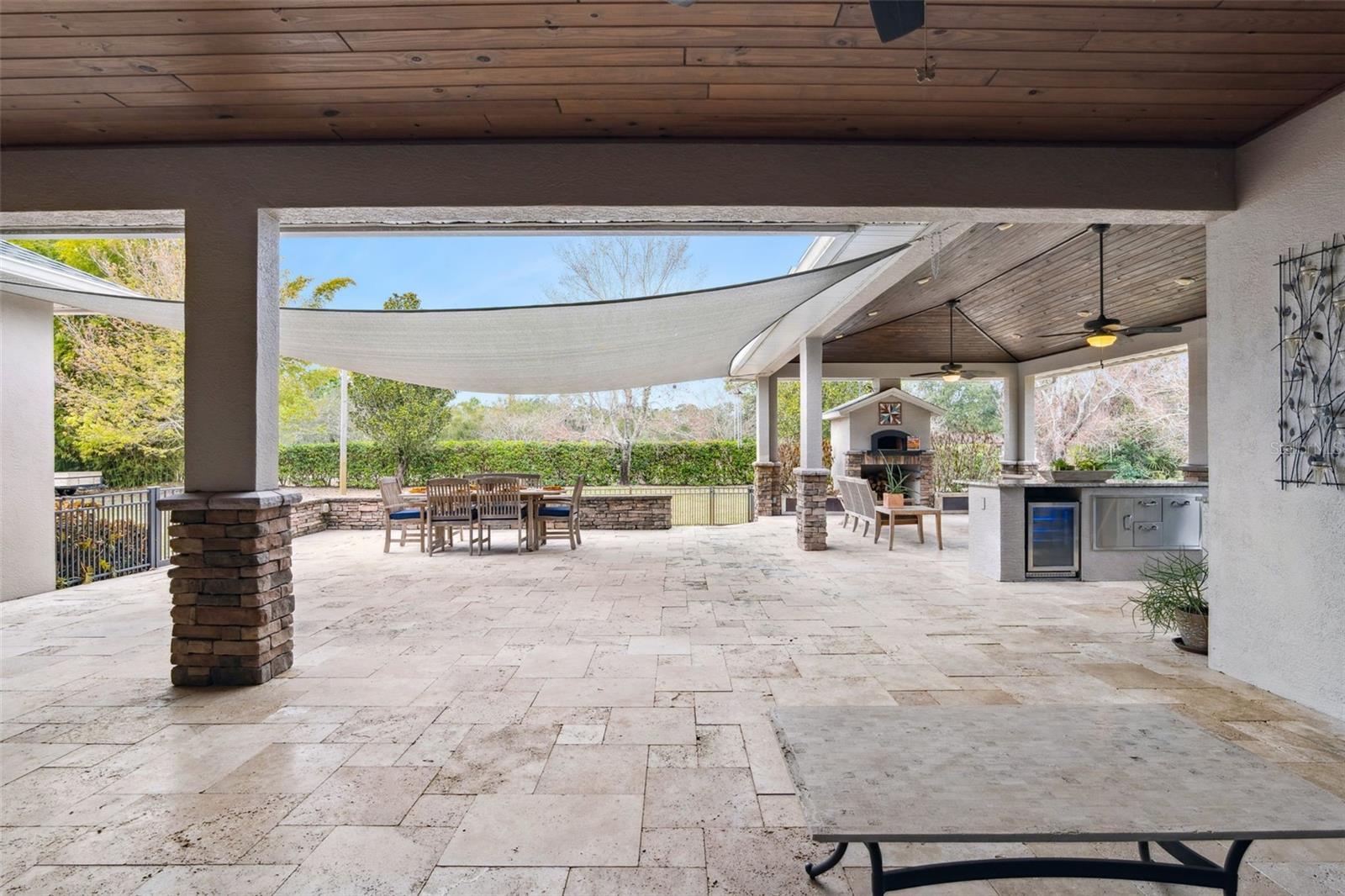 KILLALOE BY THE LAKE - Residential