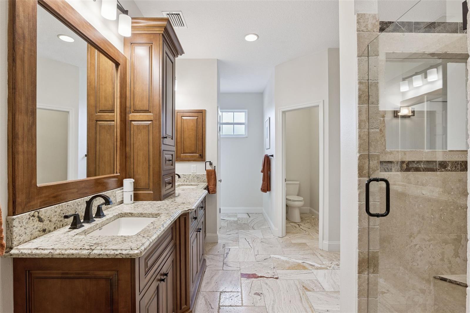 KILLALOE BY THE LAKE - Residential