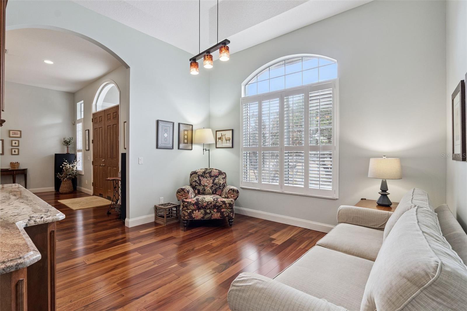 KILLALOE BY THE LAKE - Residential