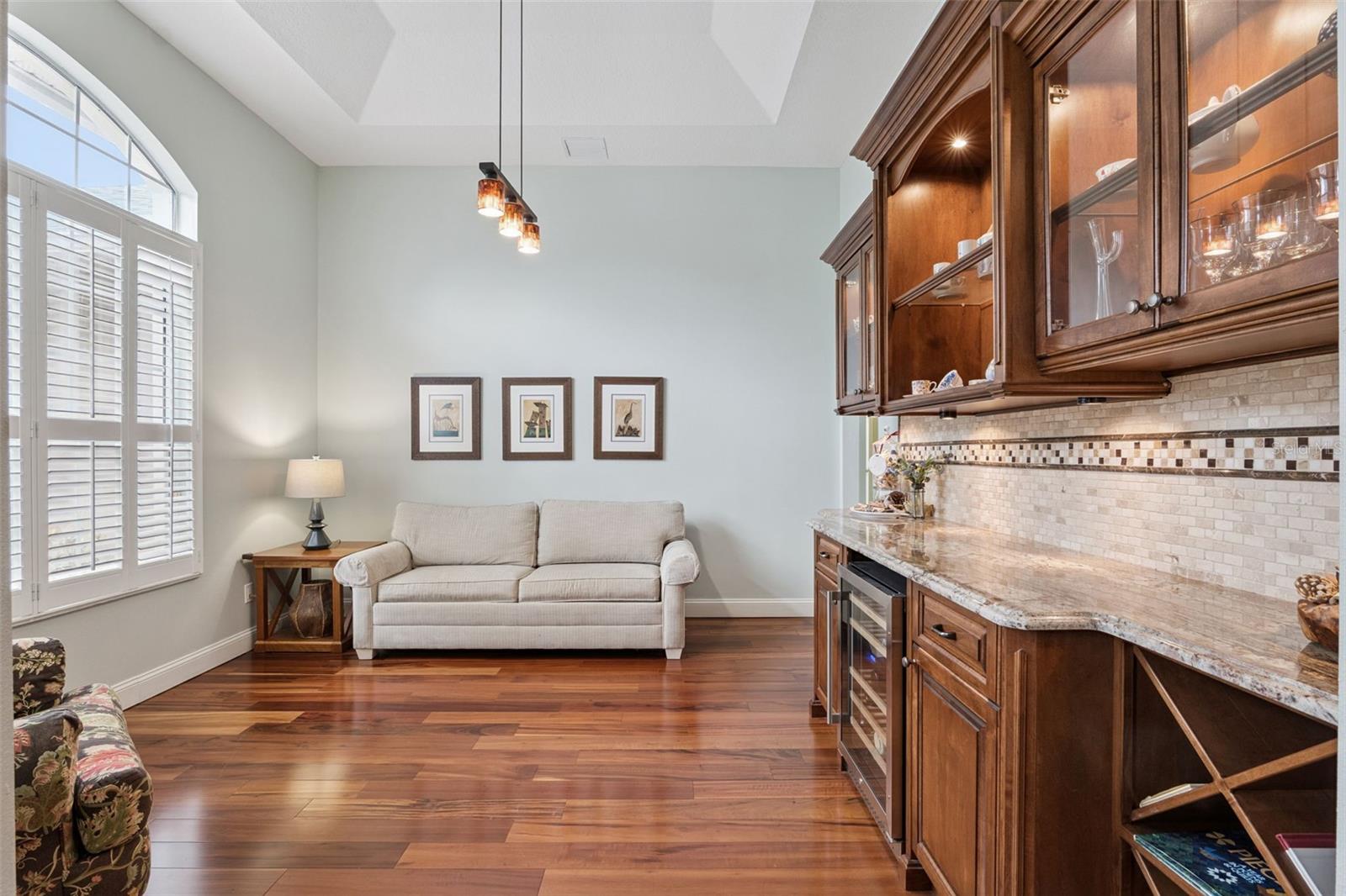 KILLALOE BY THE LAKE - Residential