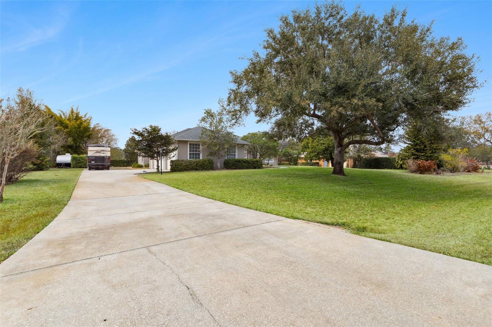 KILLALOE BY THE LAKE - Residential