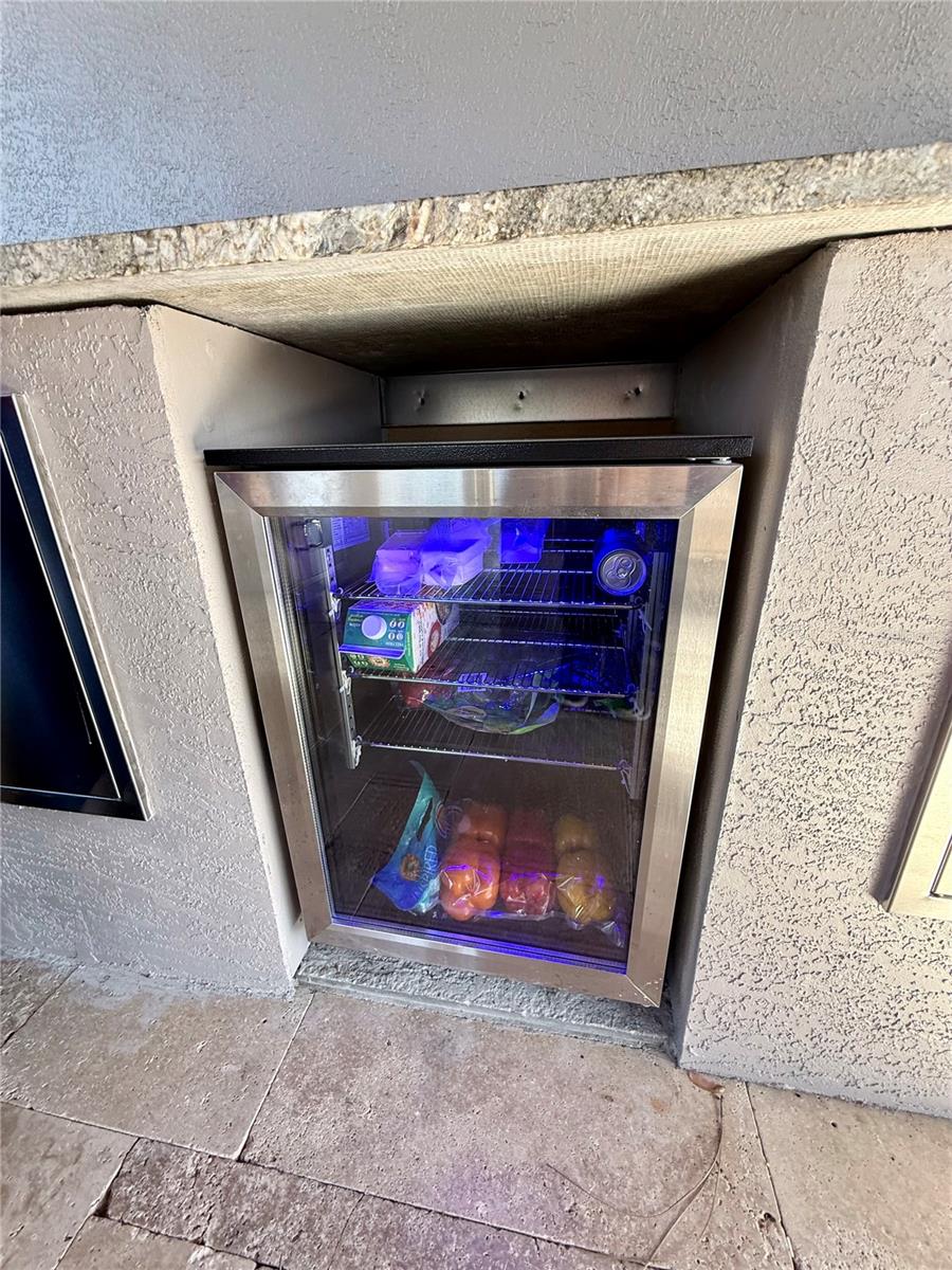 KILLALOE BY THE LAKE - Residential