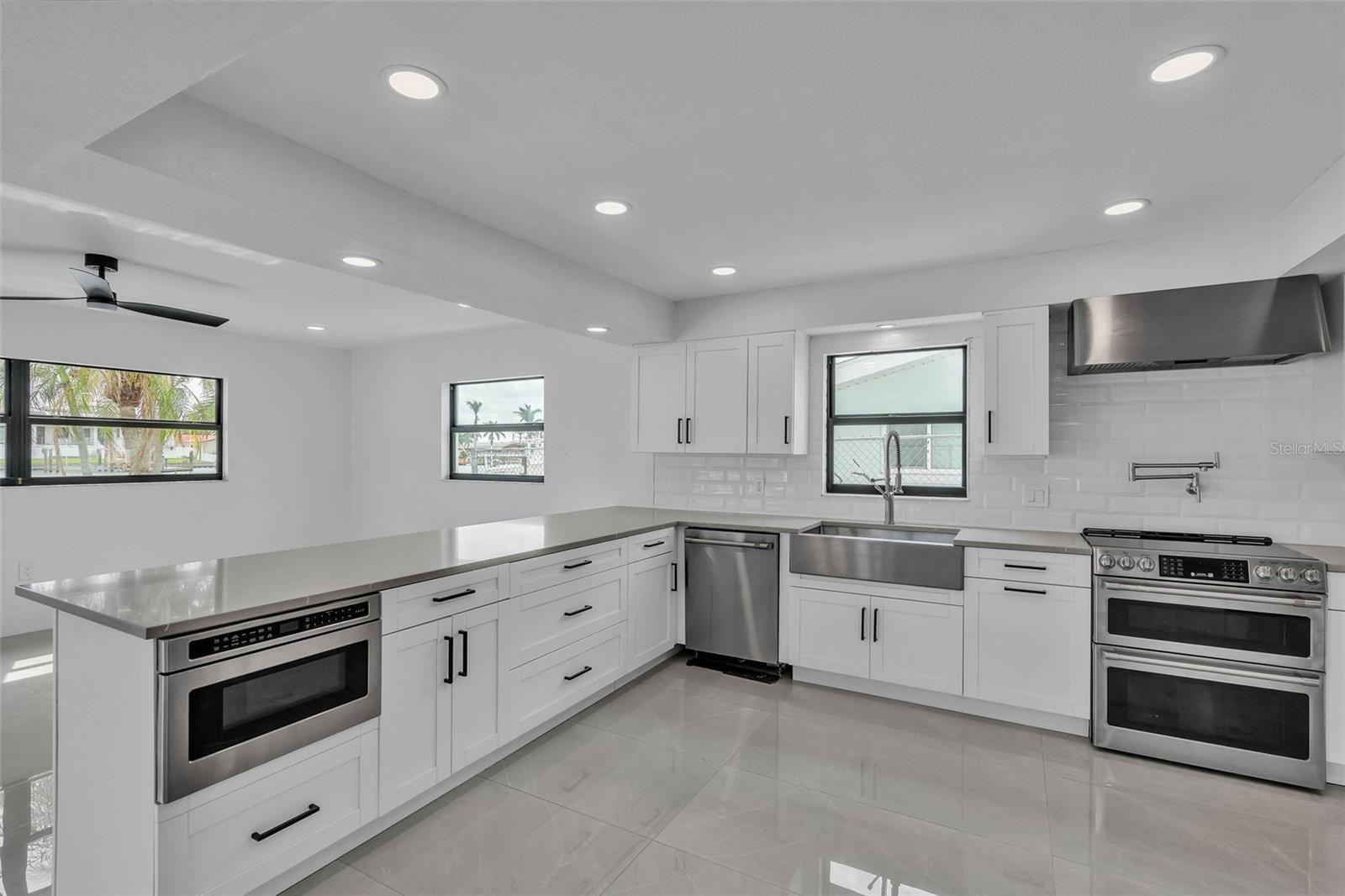 ISLAND ESTATES OF CLEARWATER - Residential