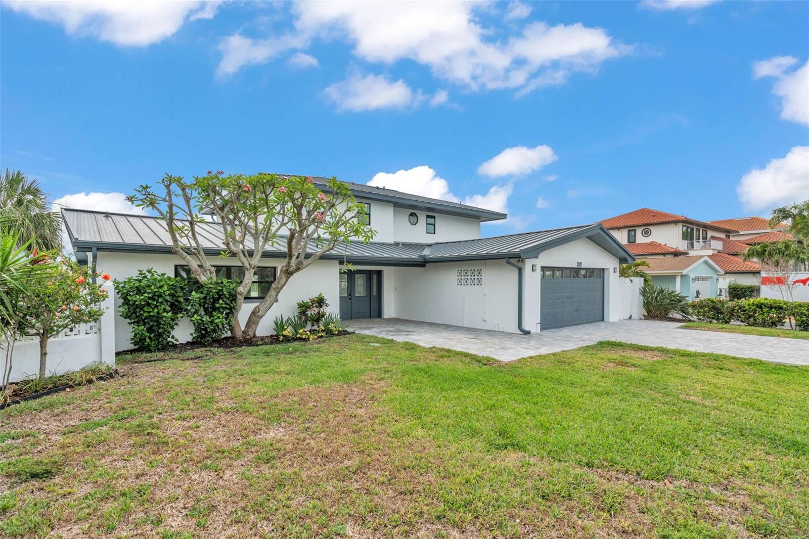 ISLAND ESTATES OF CLEARWATER - Residential