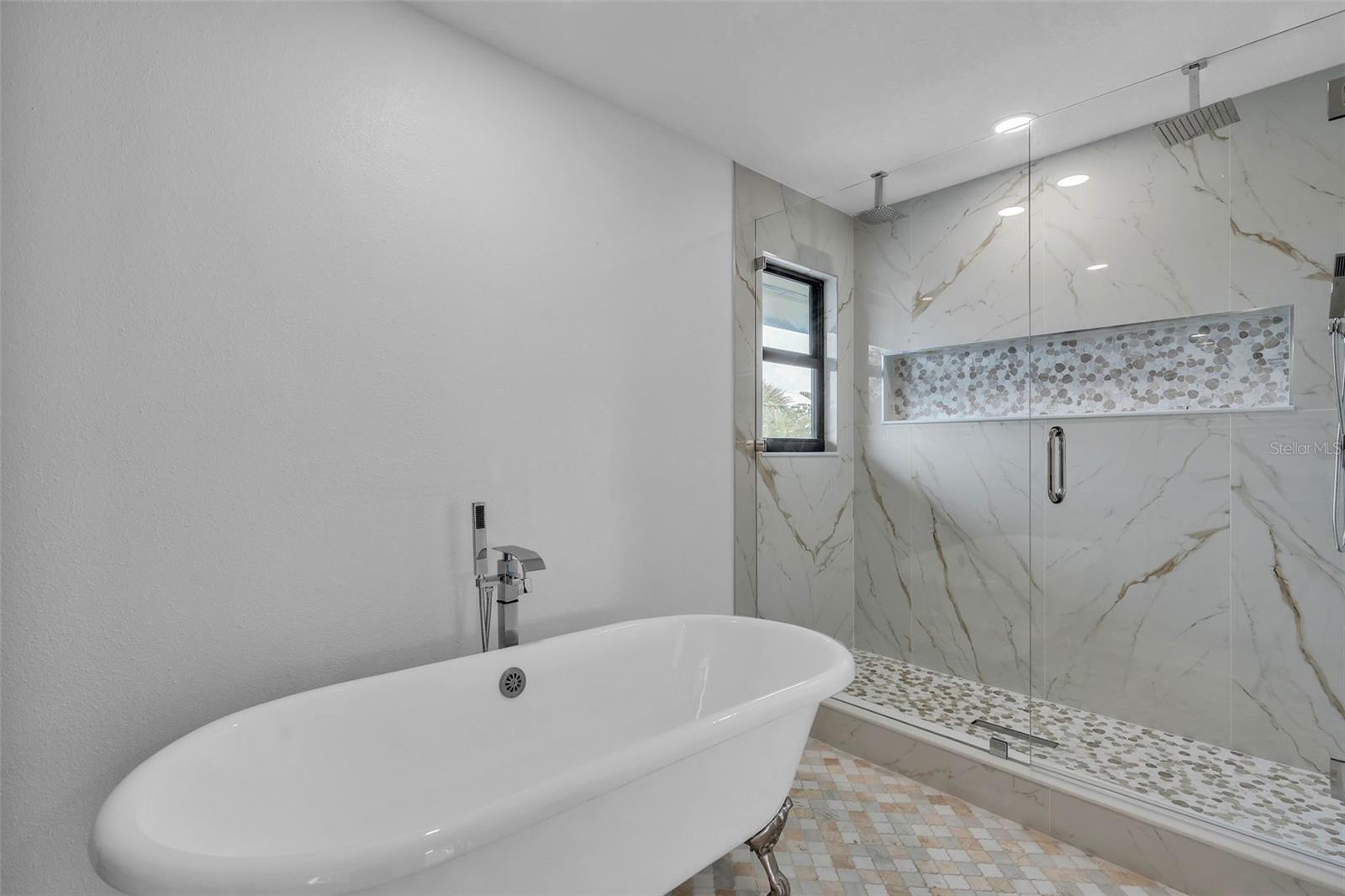 ISLAND ESTATES OF CLEARWATER - Residential