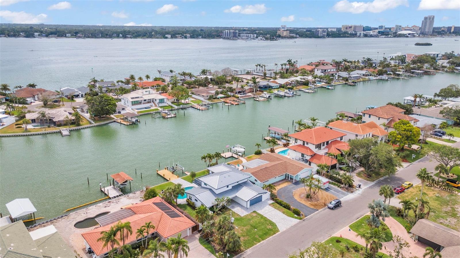 ISLAND ESTATES OF CLEARWATER - Residential