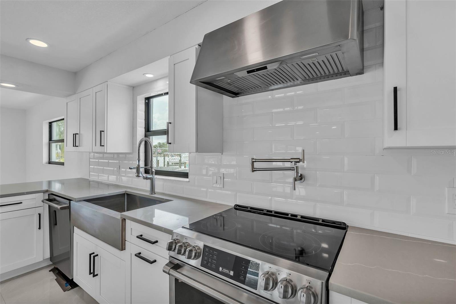 ISLAND ESTATES OF CLEARWATER - Residential