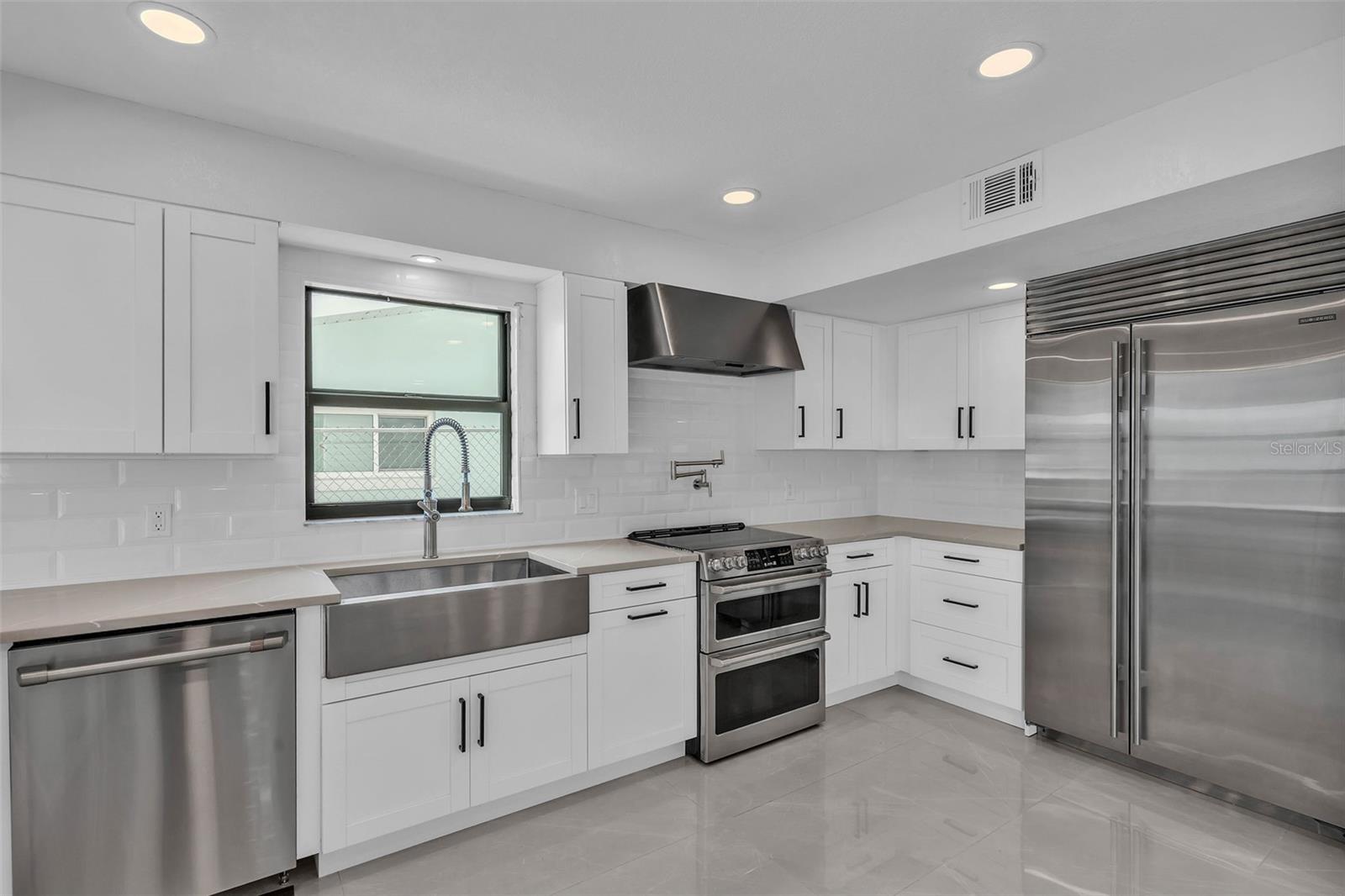 ISLAND ESTATES OF CLEARWATER - Residential