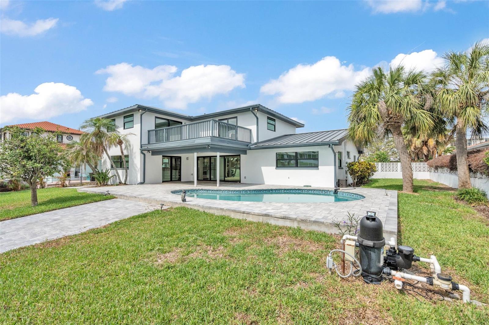 ISLAND ESTATES OF CLEARWATER - Residential