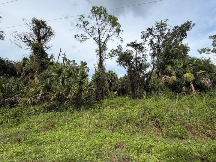 Photo 1 of 7 — BARCELONA DRIVE, NORTH PORT, FL 34288