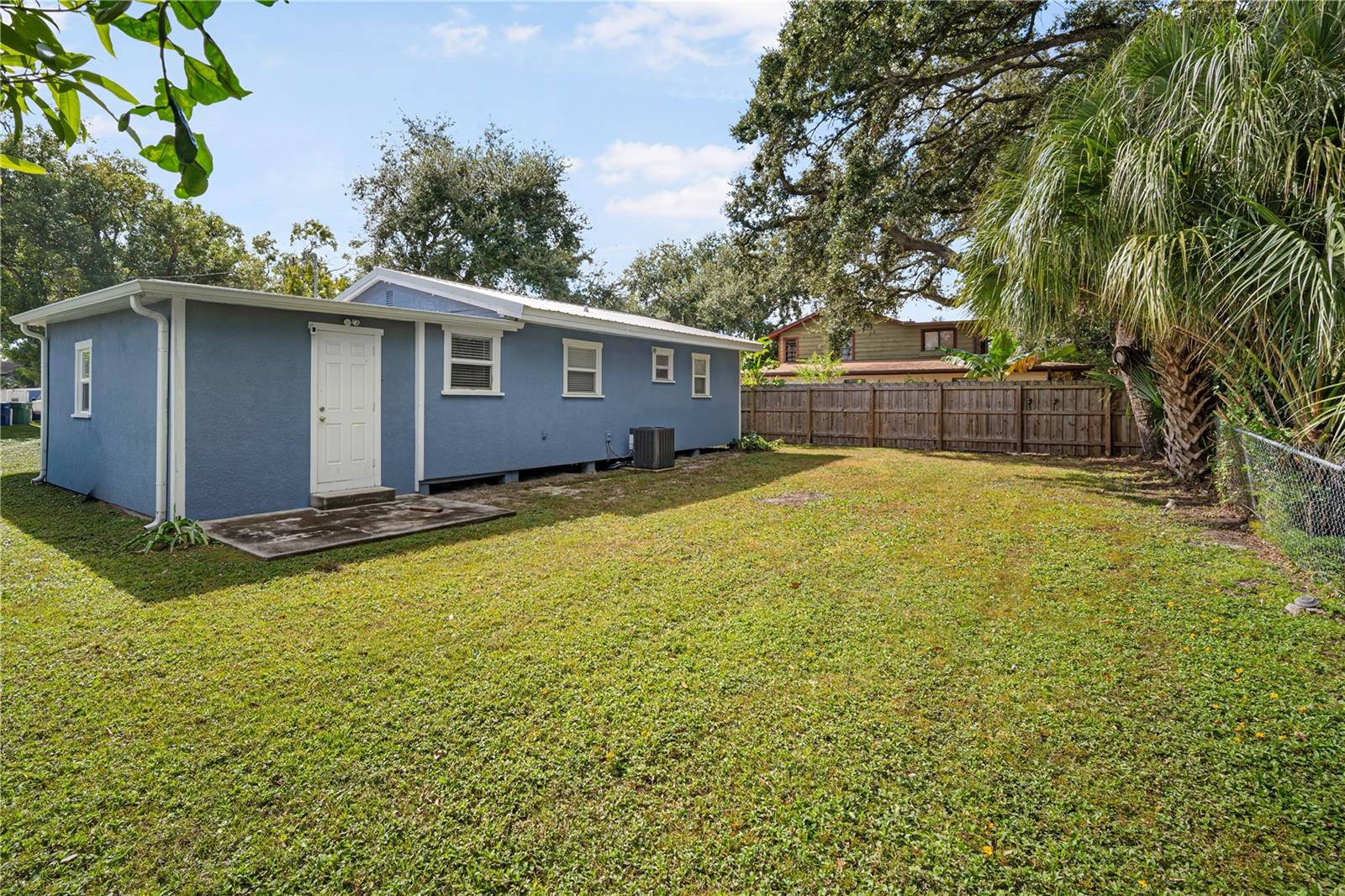 RIVIERA SUB - Residential Lease