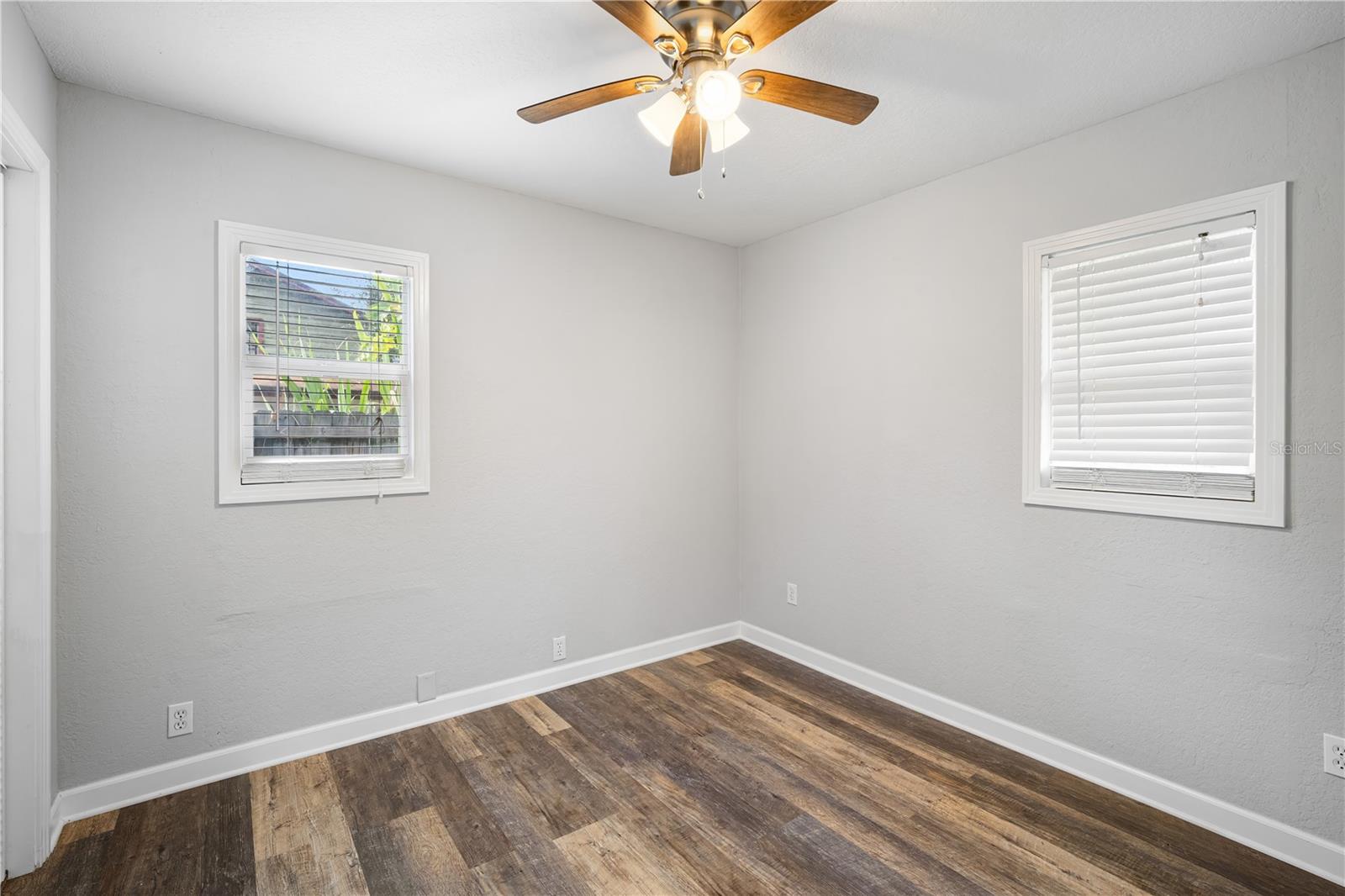 RIVIERA SUB - Residential Lease