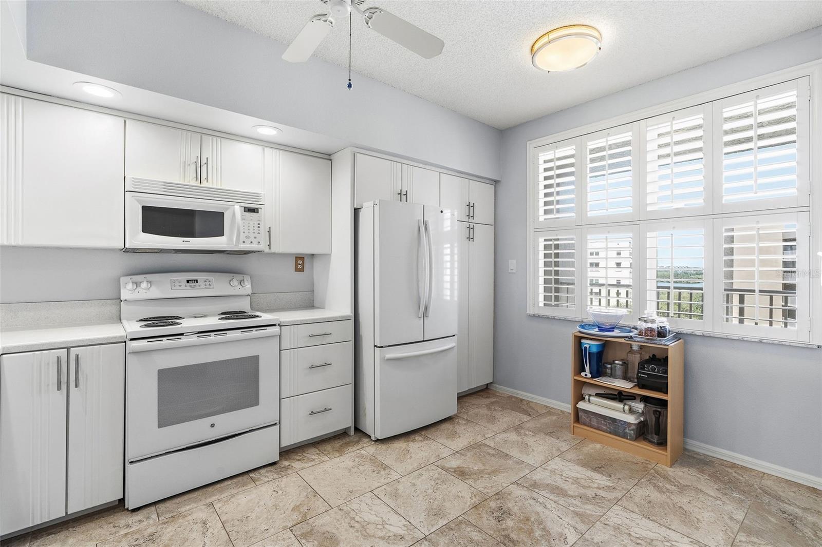 SHORES OF LONG BAYOU CONDO - Residential