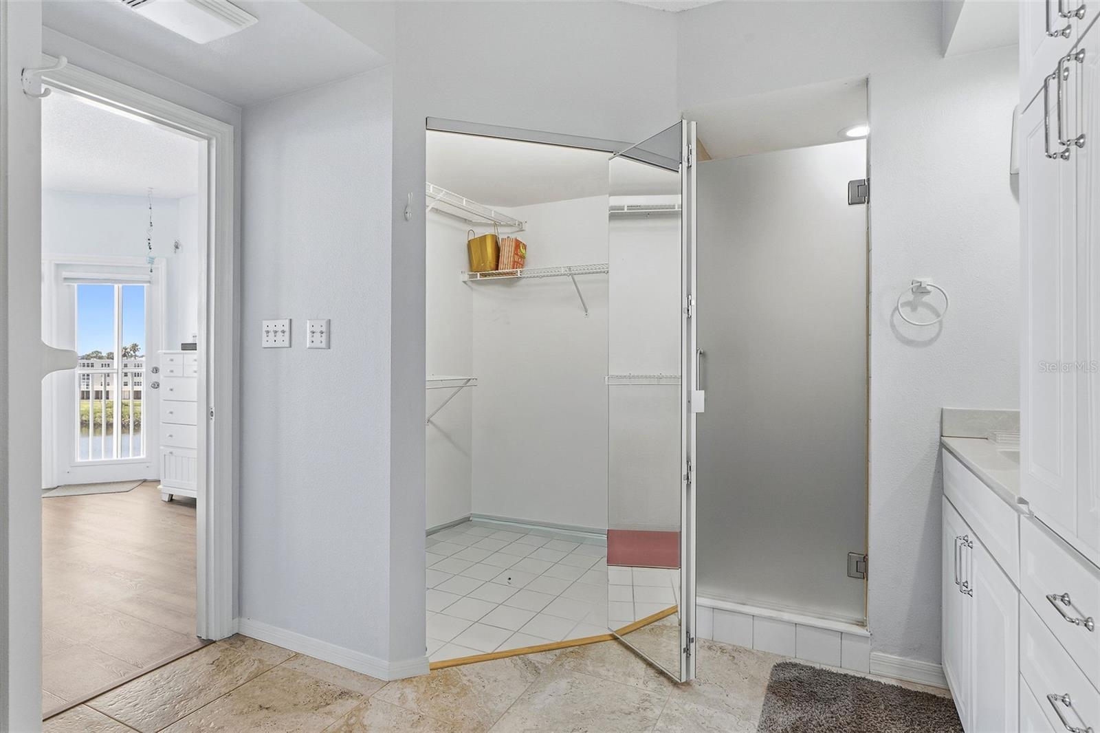 SHORES OF LONG BAYOU CONDO - Residential