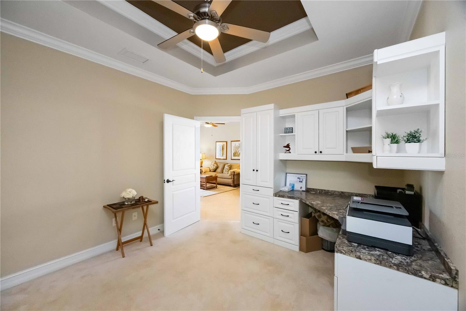 BELLA LAGUNA - Residential