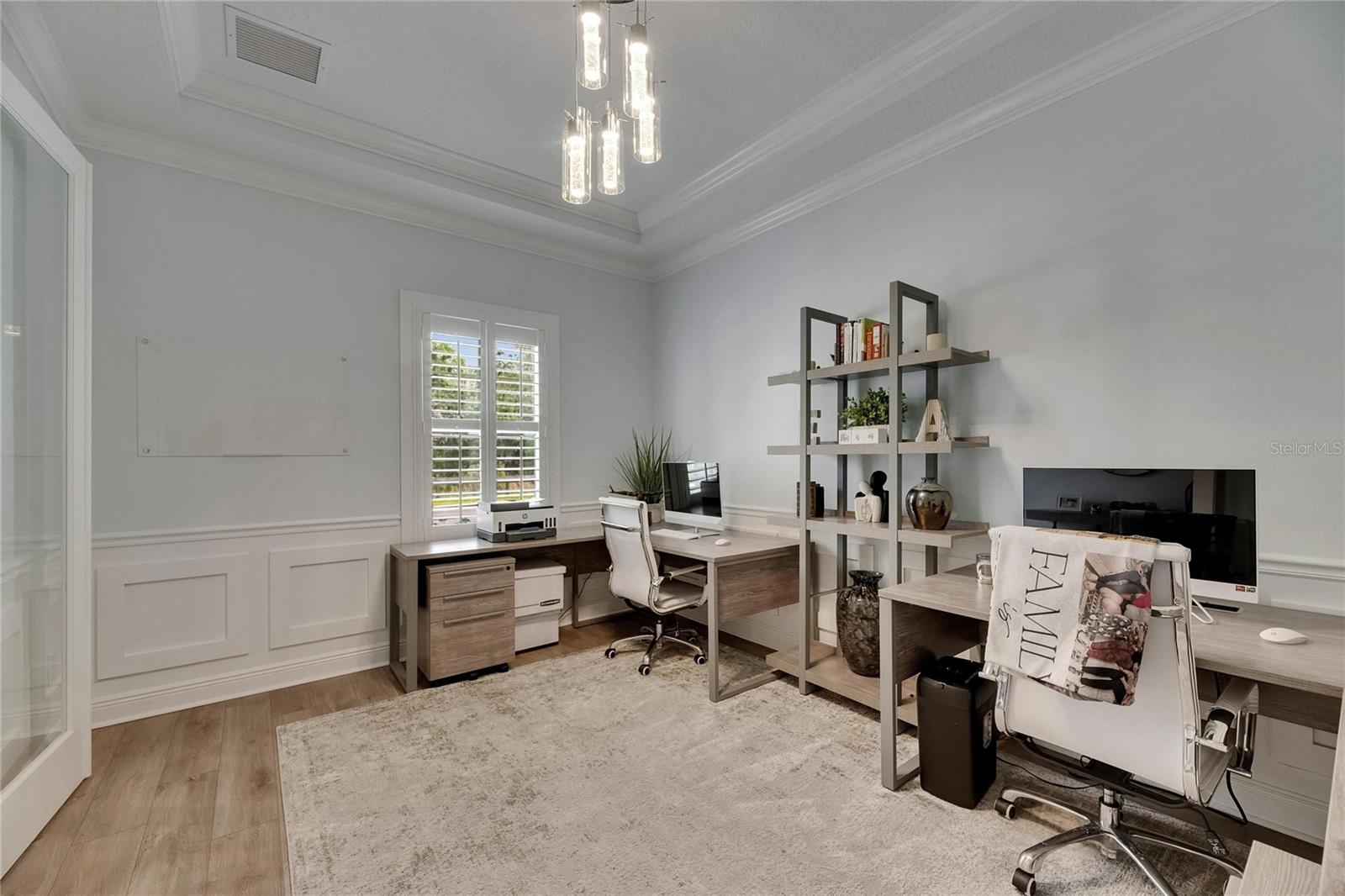 HINTON HAWKSTONE - Residential