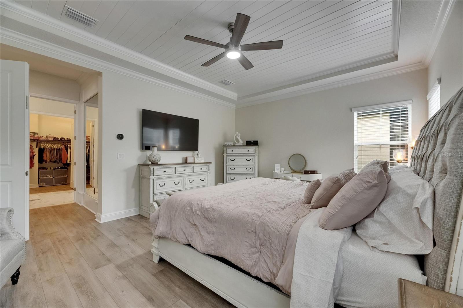 HINTON HAWKSTONE - Residential