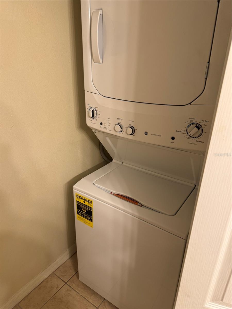 THE TWNHMS AT LIGHTHOUSE COVE II - Residential Lease