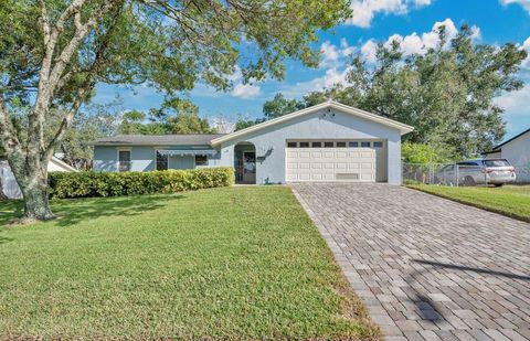 Photo of 535 Sunrise Drive, Casselberry, FL 32707 (MLS # V4945757)