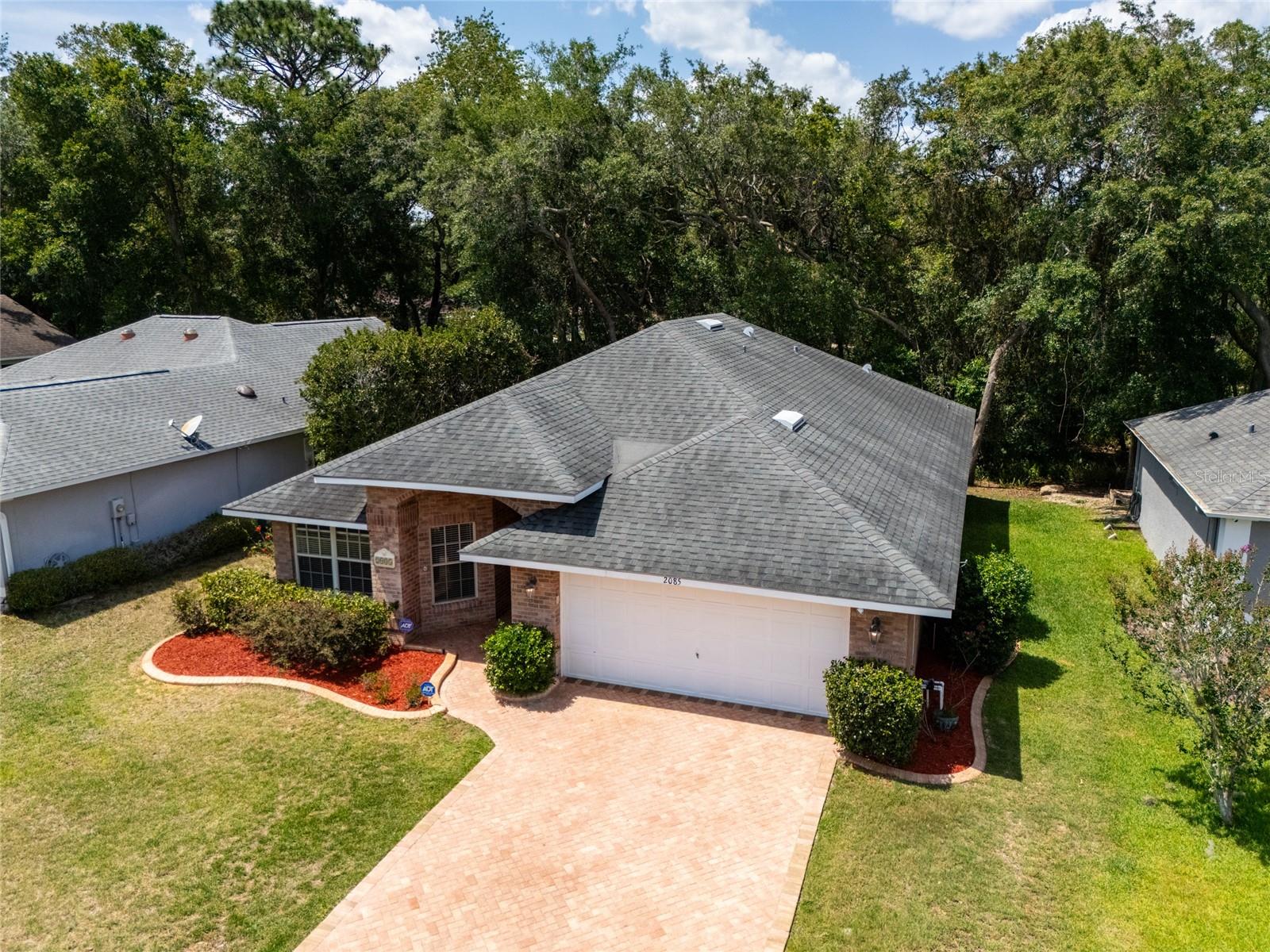 2085 FRIAR TUCK LANE