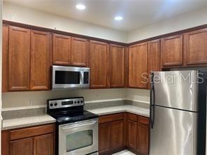 FLORA RIDGE CONDO PH - Residential