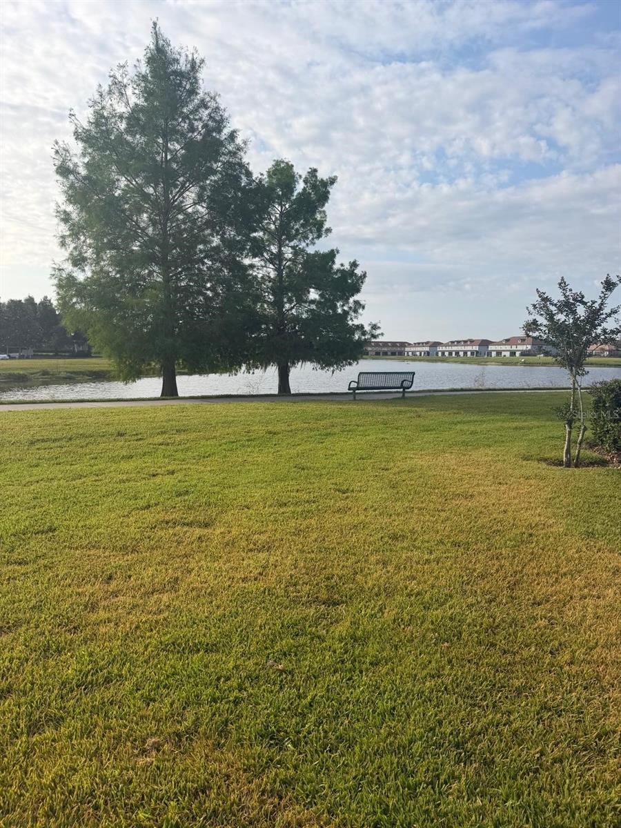 FLORA RIDGE CONDO PH - Residential