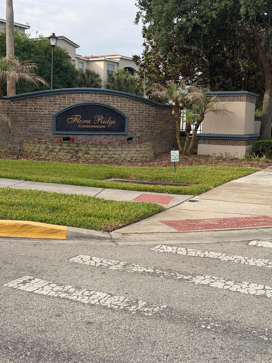 FLORA RIDGE CONDO PH - Residential