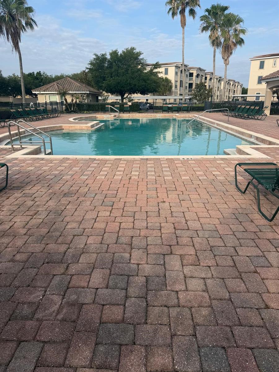 FLORA RIDGE CONDO PH - Residential