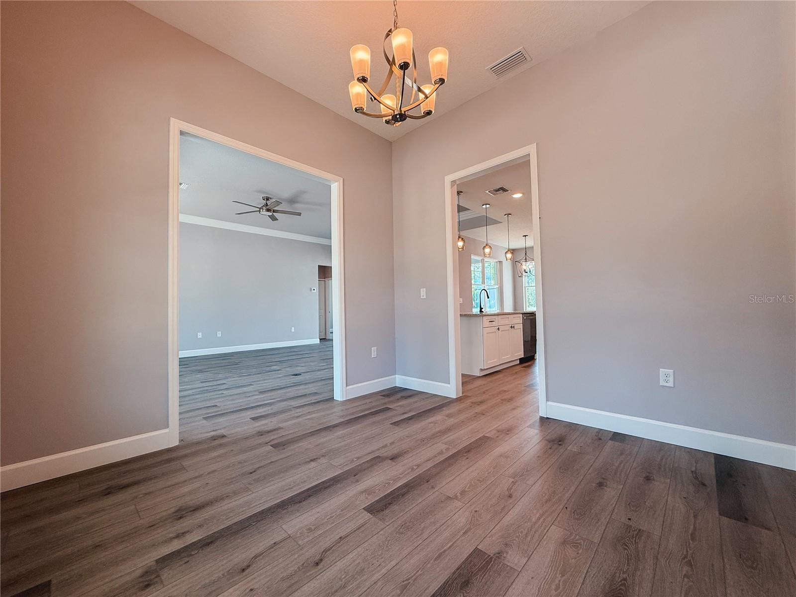 WOODS LAKE HELEN - Residential