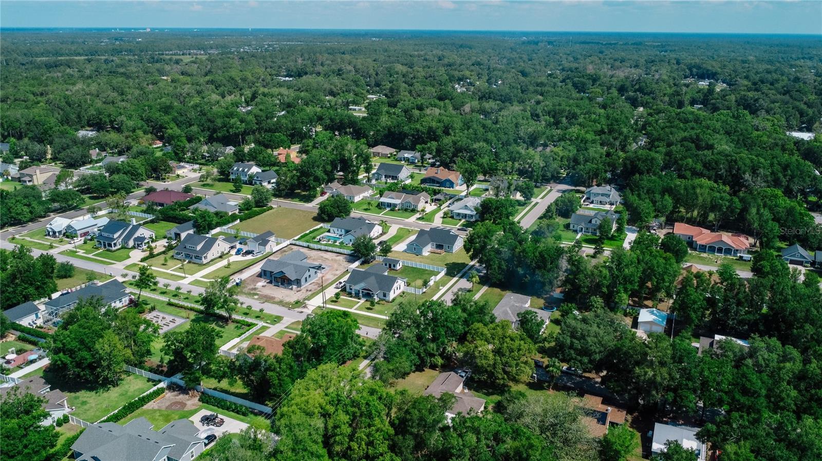 WOODS LAKE HELEN - Residential