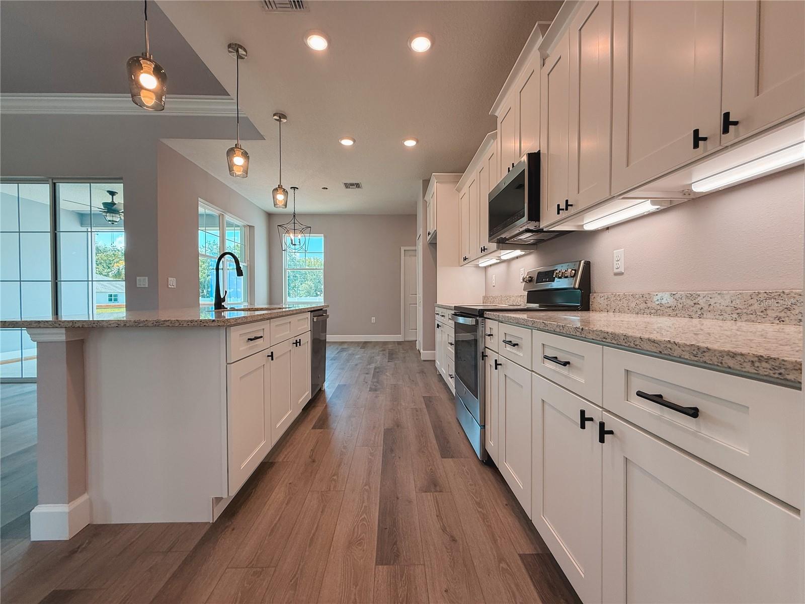 WOODS LAKE HELEN - Residential