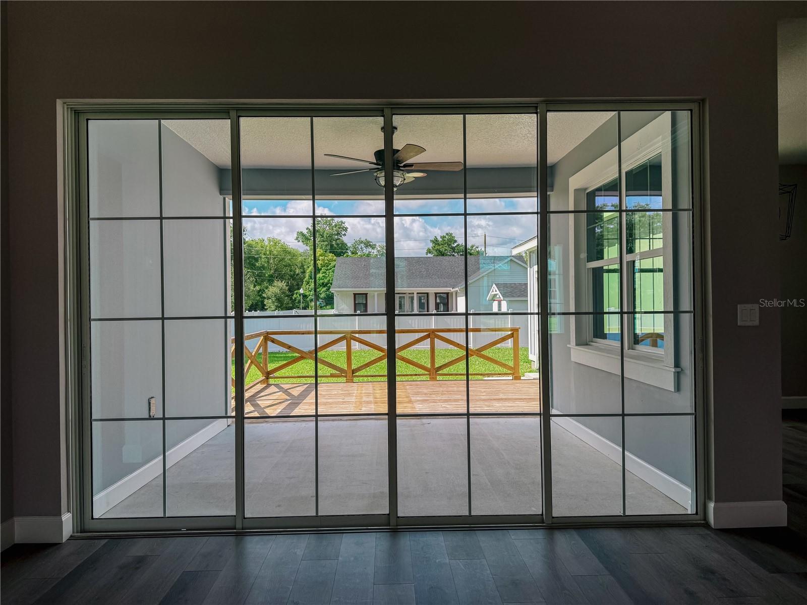 WOODS LAKE HELEN - Residential