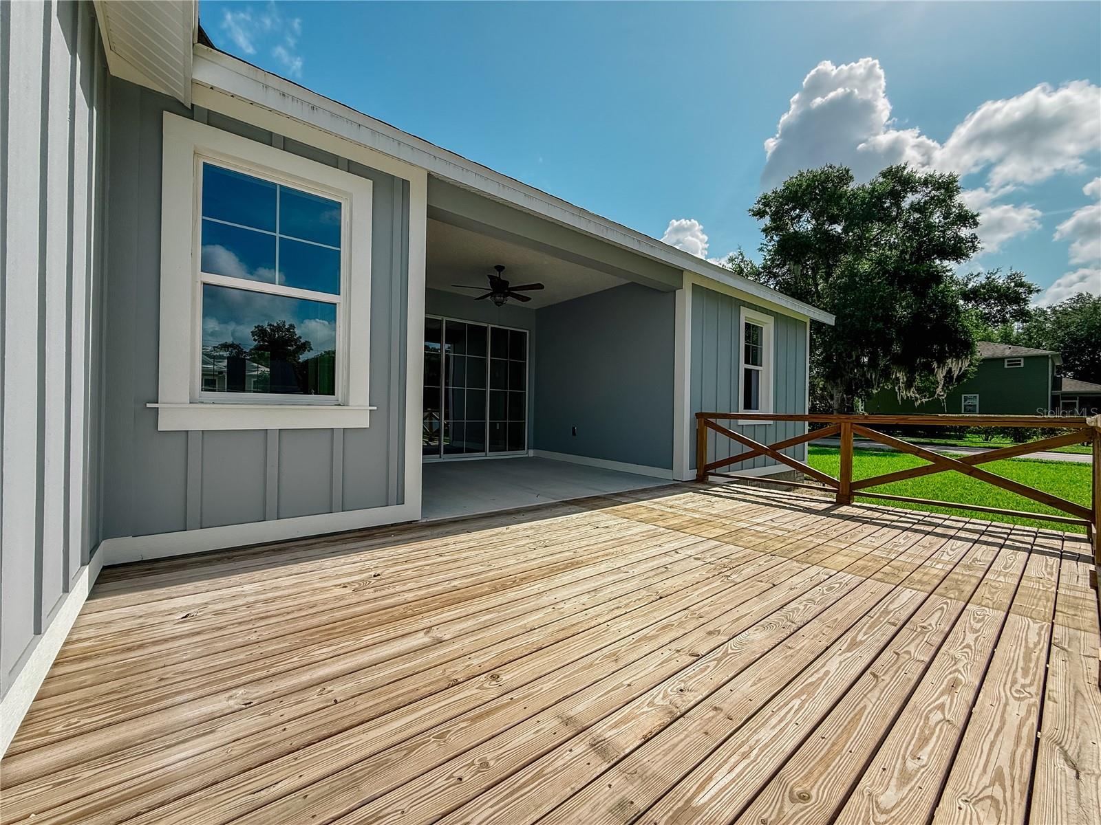 WOODS LAKE HELEN - Residential