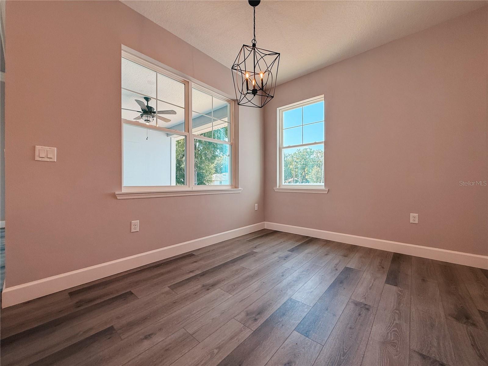 WOODS LAKE HELEN - Residential