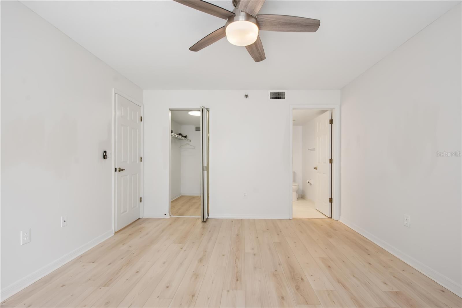 GOLFVISTA - Residential