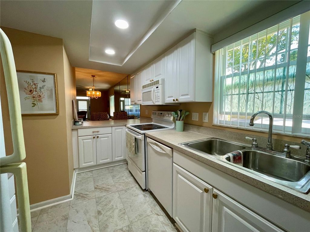 Photo of 400 Glennes Lane #108, Dunedin, FL 34698 (MLS # TB8448974)