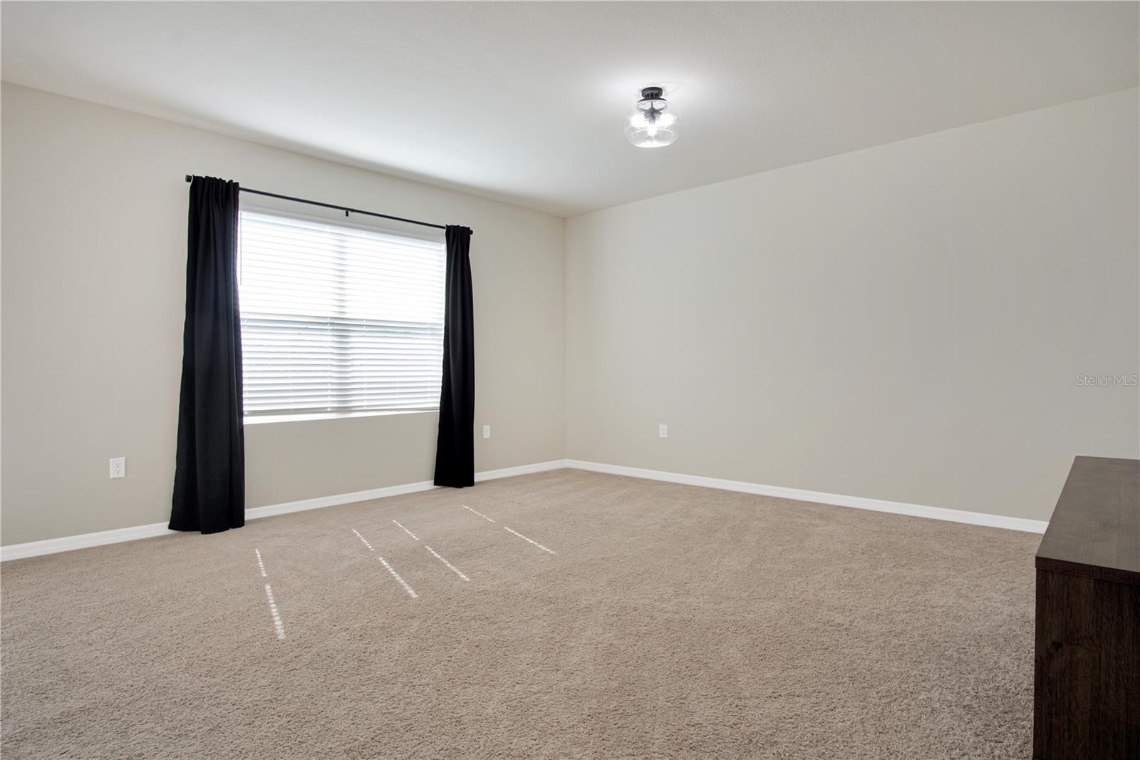 EDEN HILLS - Residential Lease