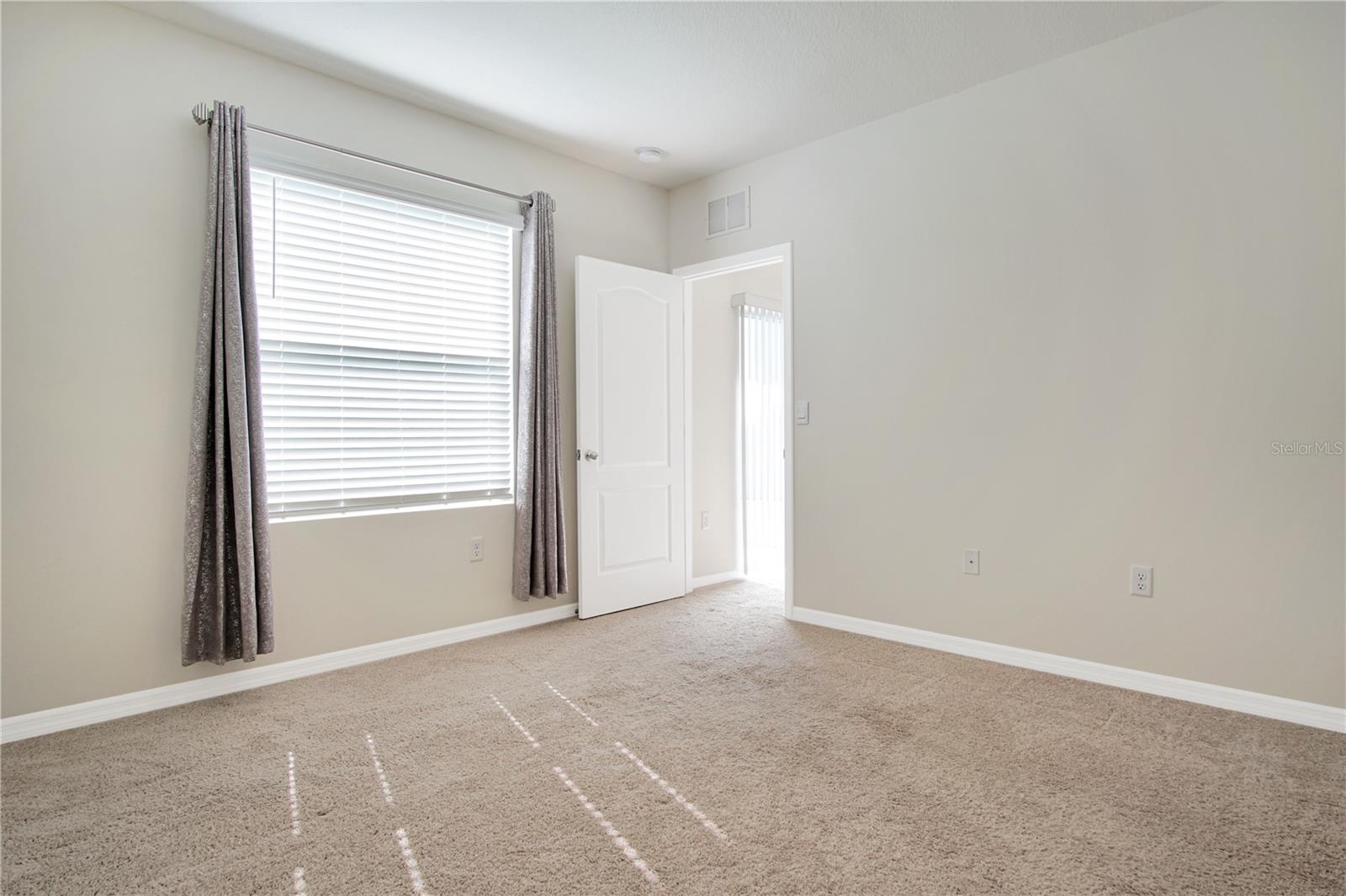 EDEN HILLS - Residential Lease