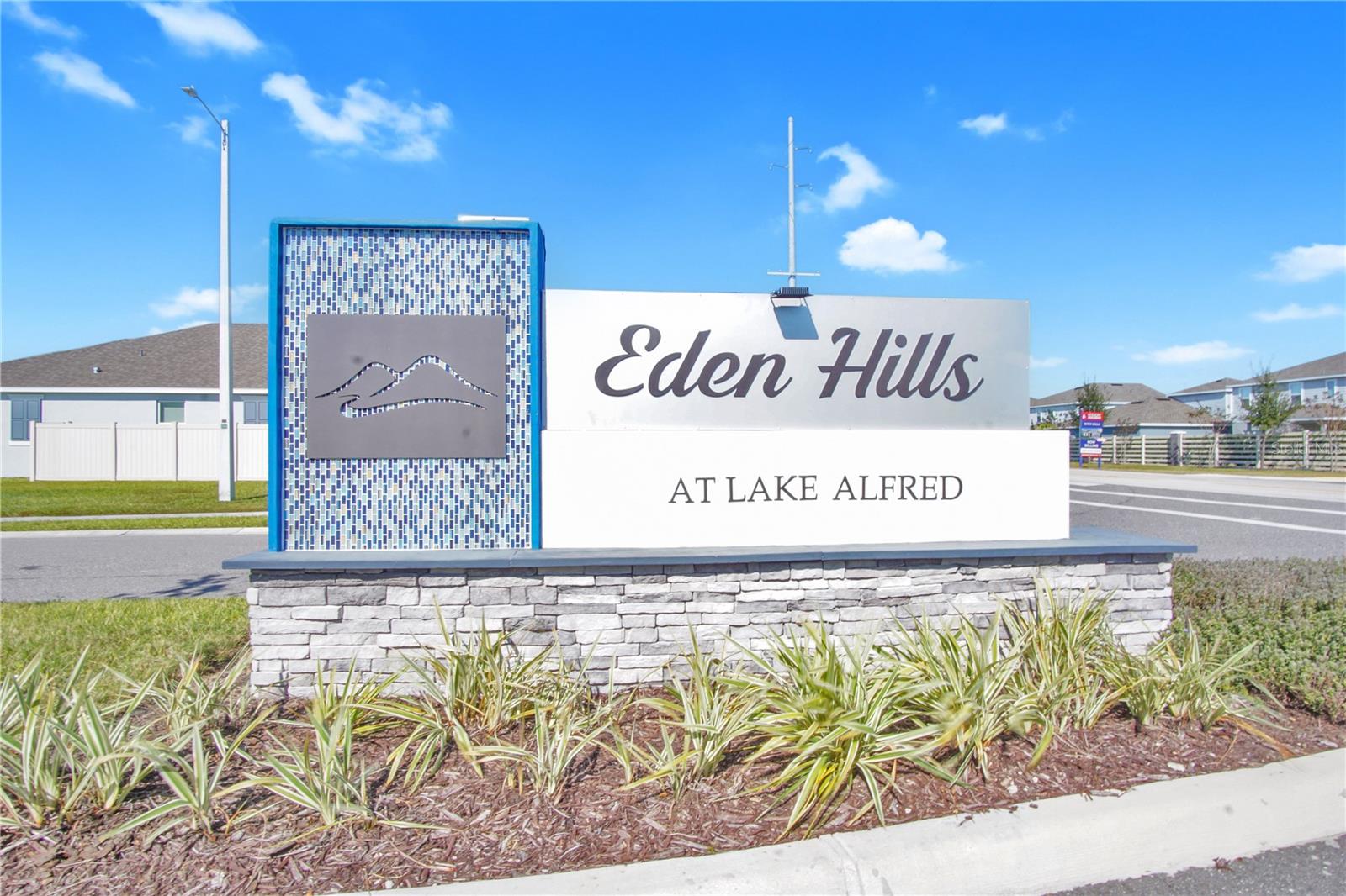 EDEN HILLS - Residential Lease